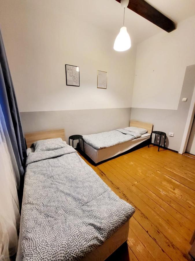 Tanie Spanie Wilda - Zameldowanie Bezobslugowe - Hostel