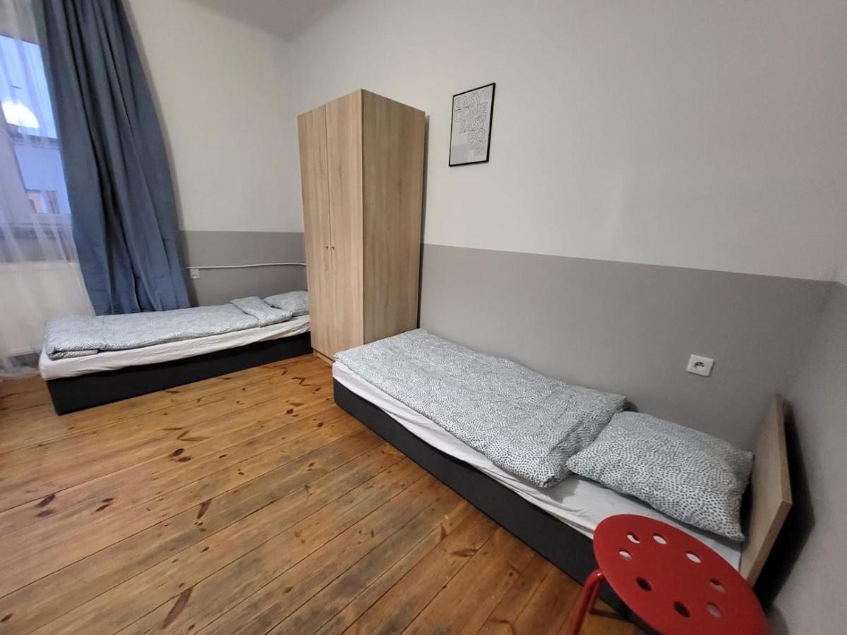 Tanie Spanie Wilda - Zameldowanie Bezobslugowe - Hostel