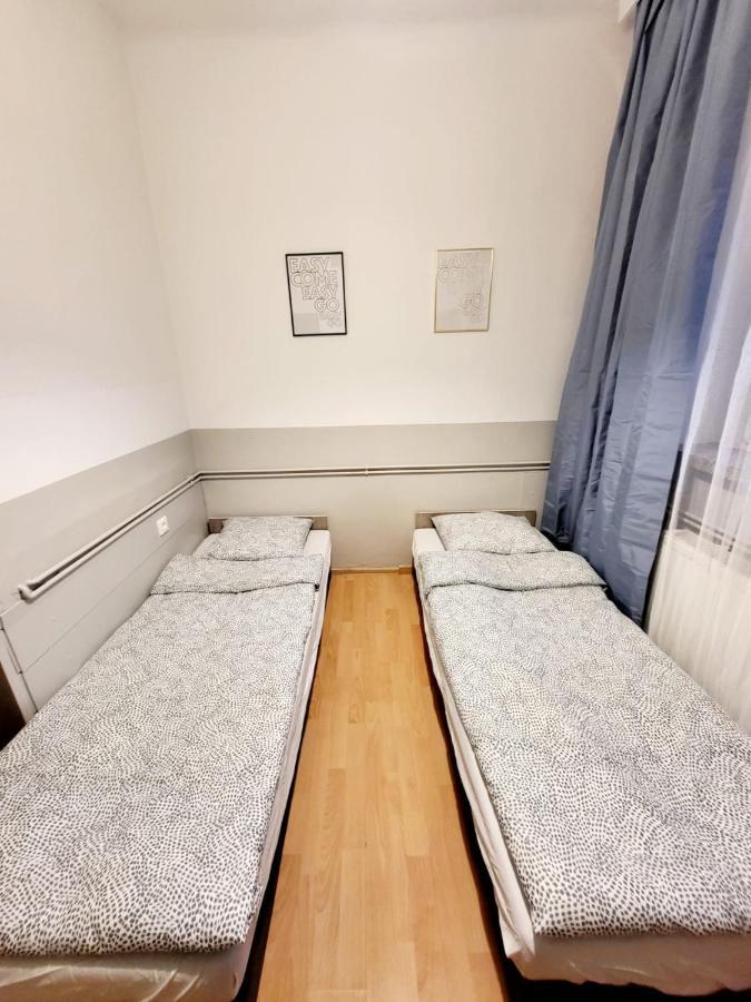 Tanie Spanie Wilda - Zameldowanie Bezobslugowe - Hostel *